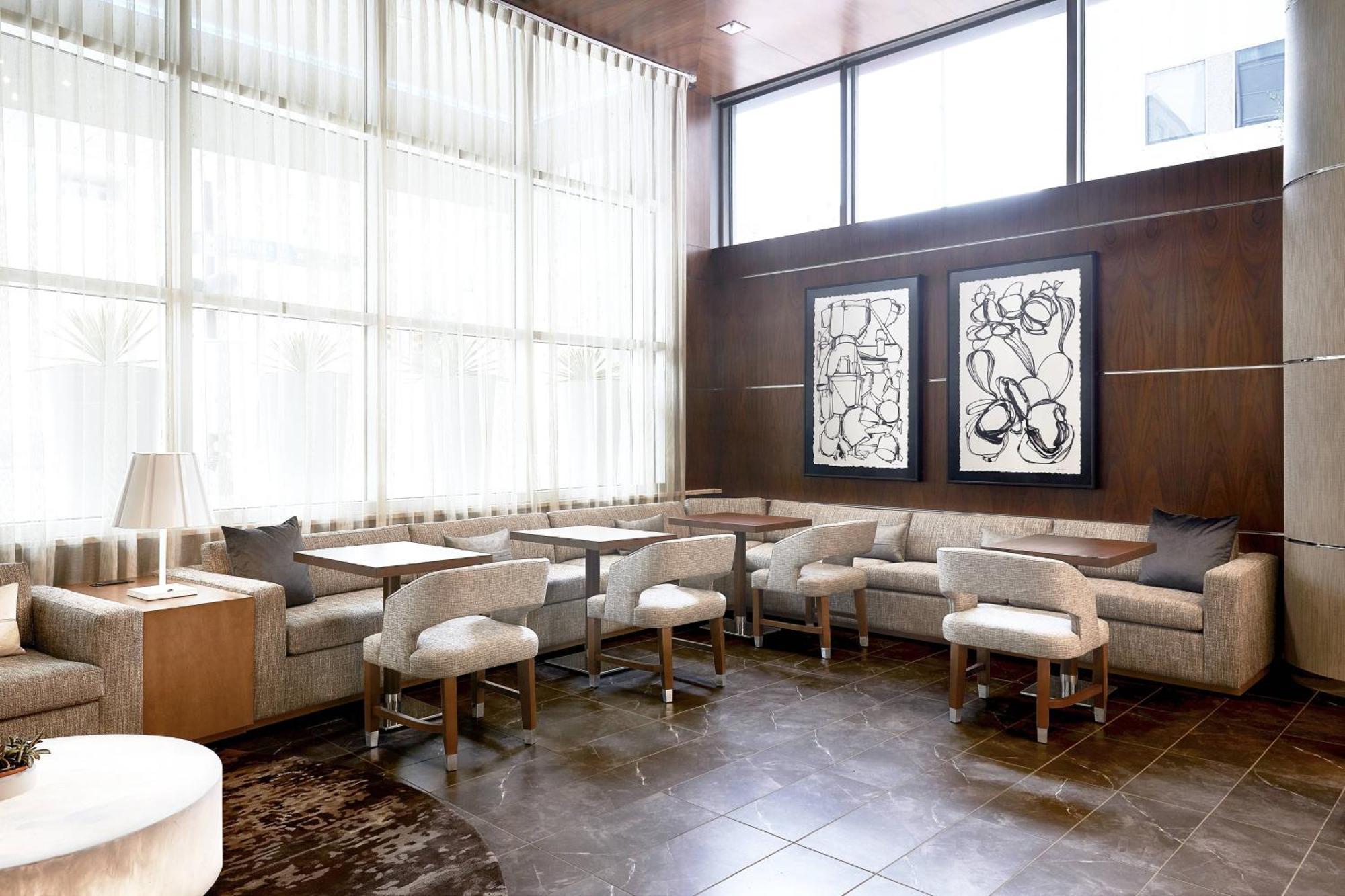 Ac Hotel By Marriott Dallas Downtown Bagian luar foto