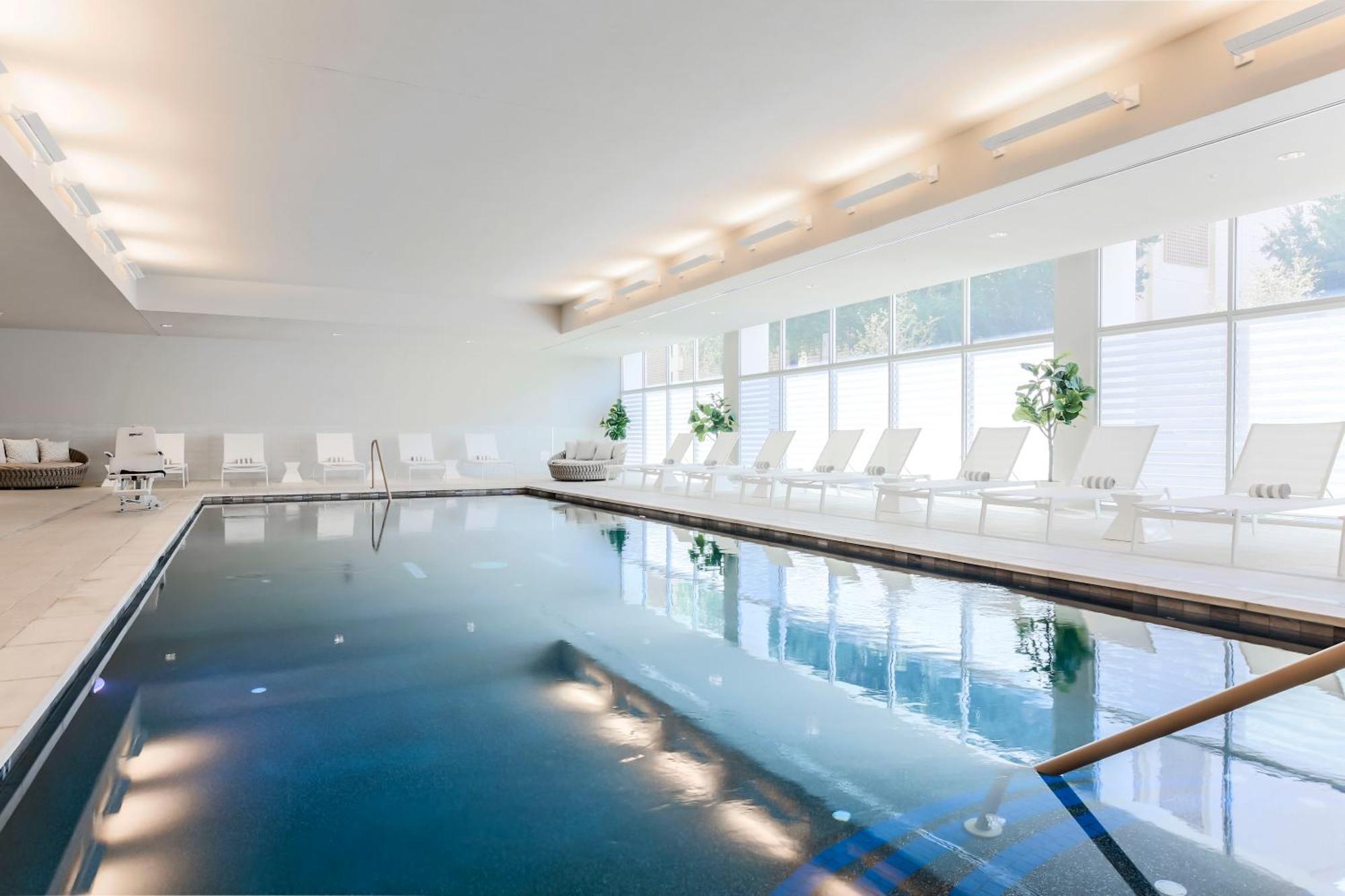 Ac Hotel By Marriott Dallas Downtown Bagian luar foto